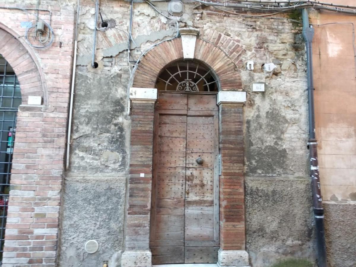 Fabretti House - Centro Storico Lägenhet Perugia Exteriör bild